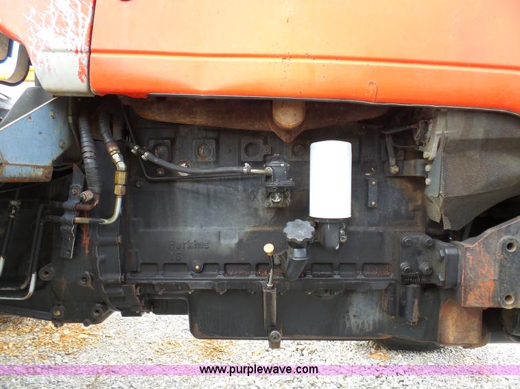 image for item G3713 2000 Massey-Ferguson 4263 tractor