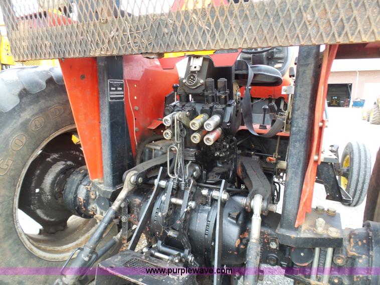 image for item G3713 2000 Massey-Ferguson 4263 tractor