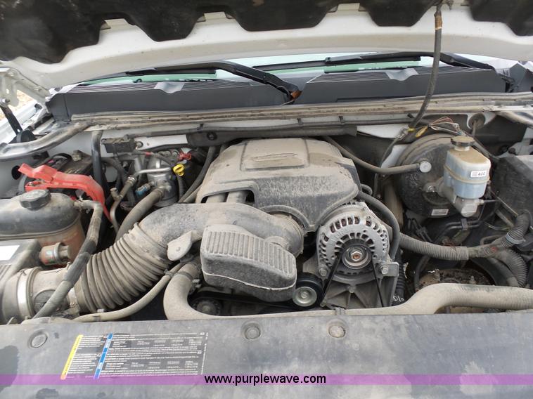 image for item G3715 2007 Chevrolet Silverado 1500 Ext. Cab pickup truck