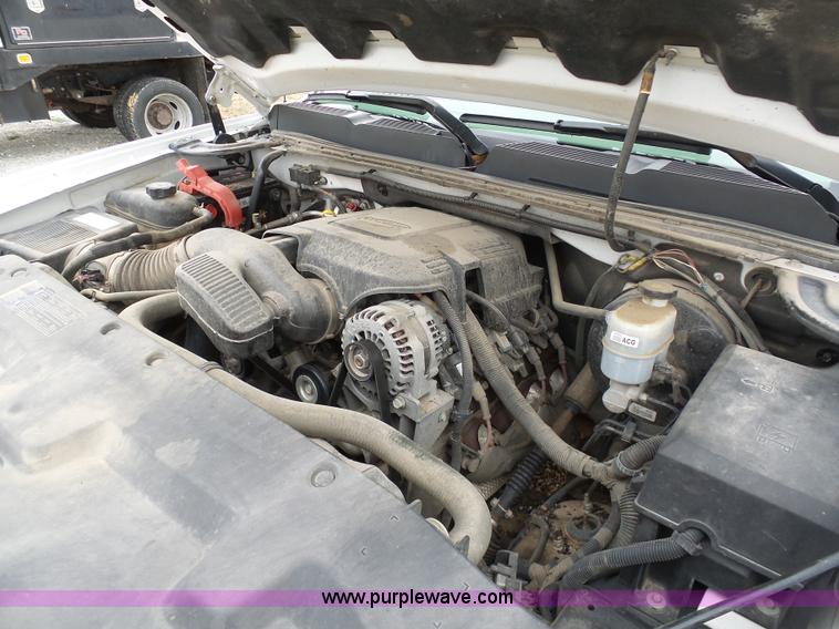 image for item G3715 2007 Chevrolet Silverado 1500 Ext. Cab pickup truck