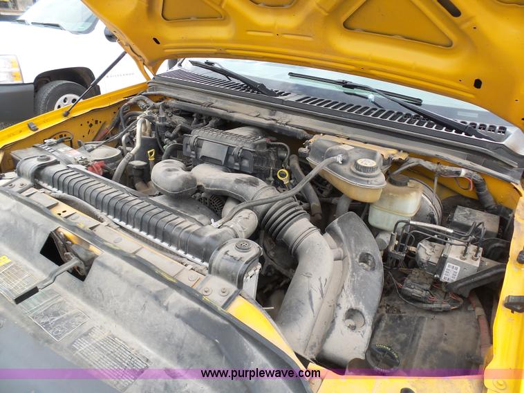 image for item G3716 2005 Ford F250 Super Duty pickup truck