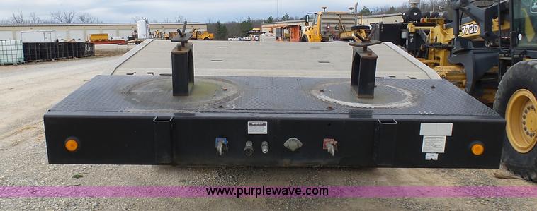 image for item G3718 2003 Landoll Haul All 825A lowboy equipment trailer