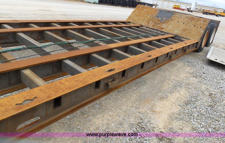 image for item G3718 2003 Landoll Haul All 825A lowboy equipment trailer