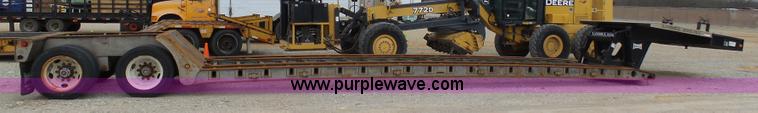 image for item G3718 2003 Landoll Haul All 825A lowboy equipment trailer