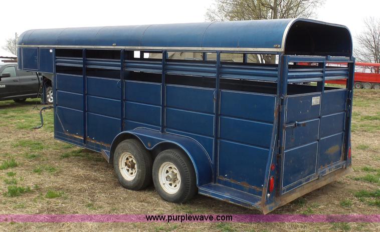 image for item G3726 1993 Circle S livestock trailer