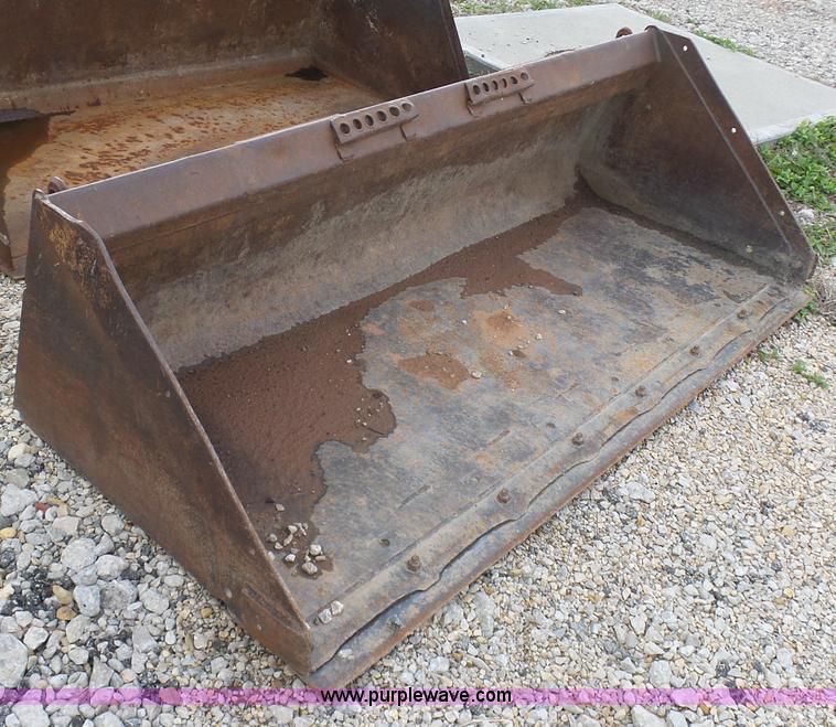 image for item G3729 Skid steer bucket