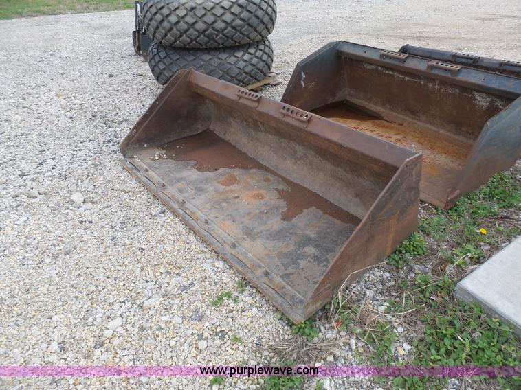 image for item G3729 Skid steer bucket