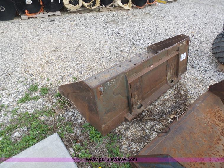 image for item G3729 Skid steer bucket