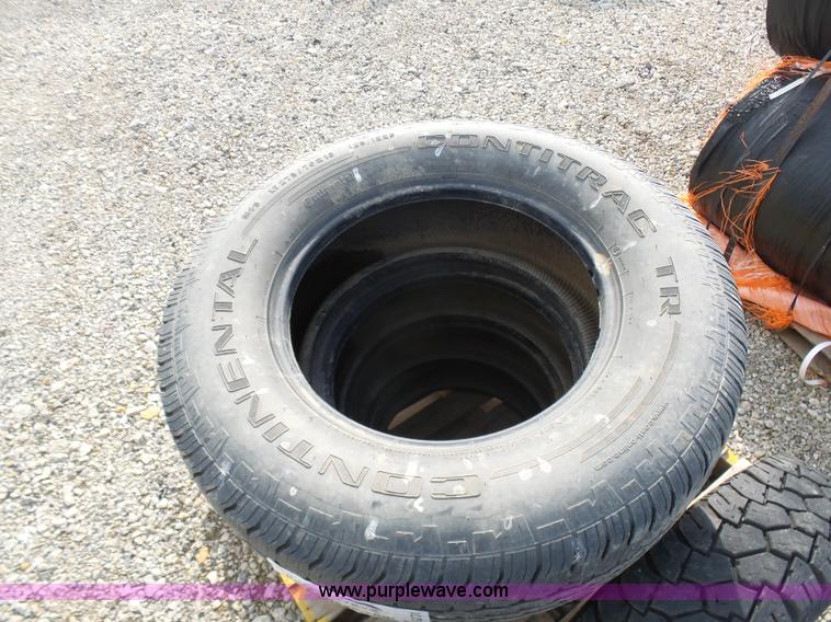 image for item G3731 (9) tires