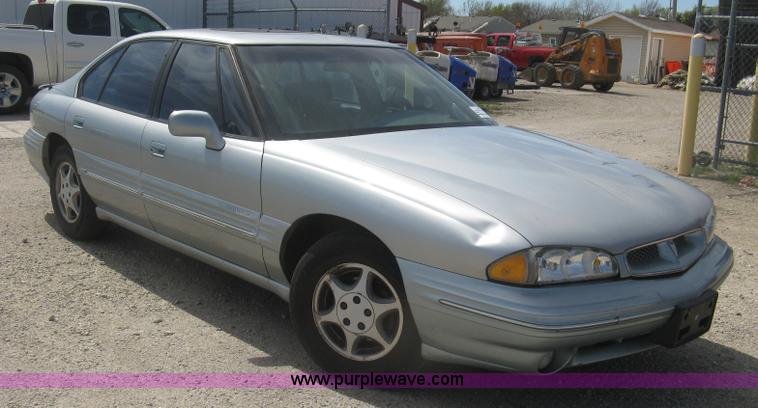 image for item J2836 1996 Pontiac Bonneville