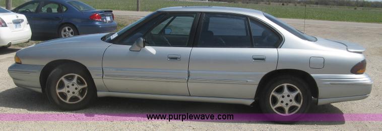image for item J2836 1996 Pontiac Bonneville