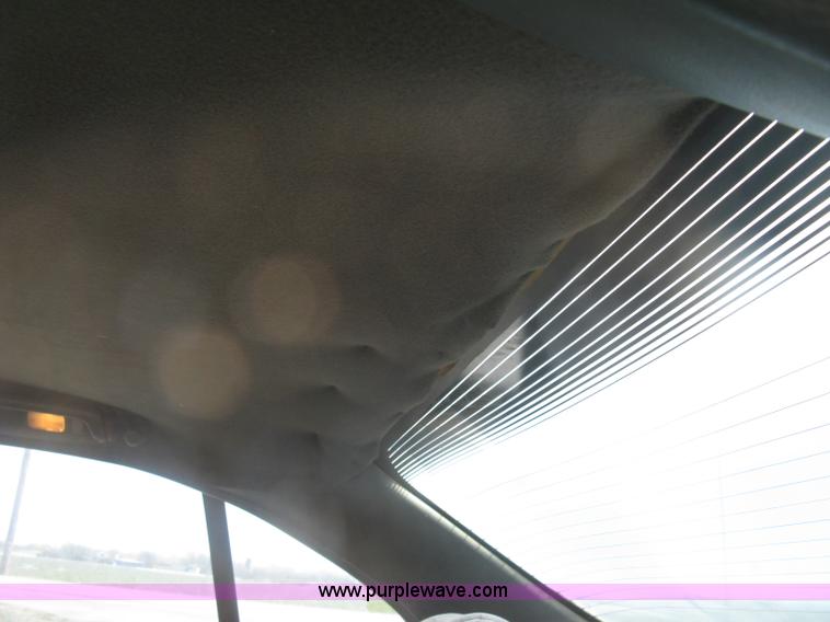 image for item J2836 1996 Pontiac Bonneville