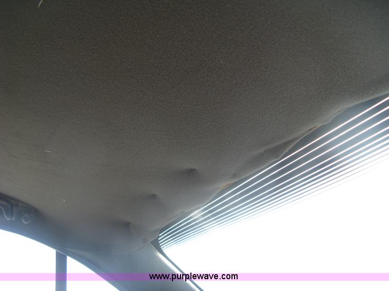 image for item J2836 1996 Pontiac Bonneville