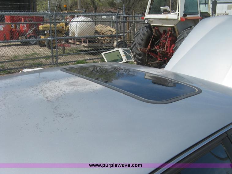 image for item J2836 1996 Pontiac Bonneville