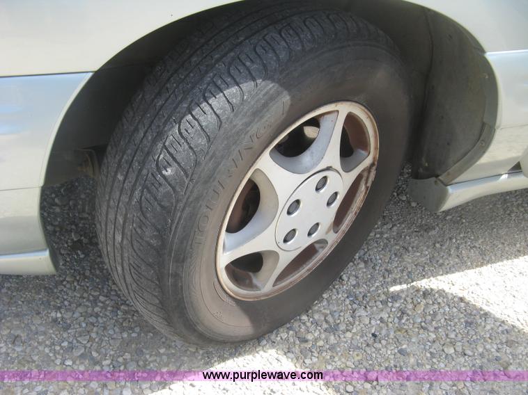 image for item J2836 1996 Pontiac Bonneville