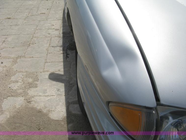 image for item J2836 1996 Pontiac Bonneville