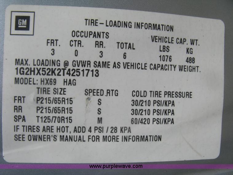 image for item J2836 1996 Pontiac Bonneville