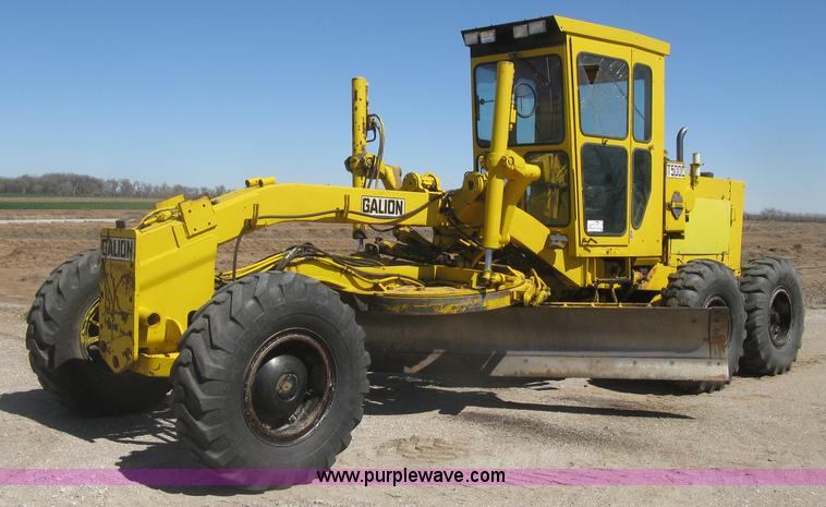image for item J2840 1978 Galion T500C motor grader