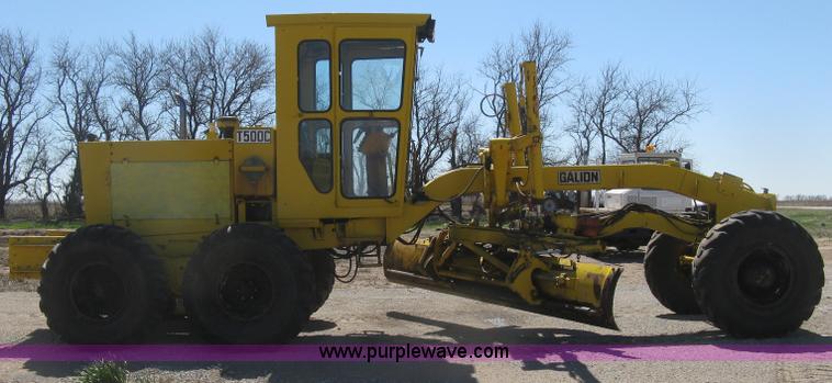 image for item J2840 1978 Galion T500C motor grader