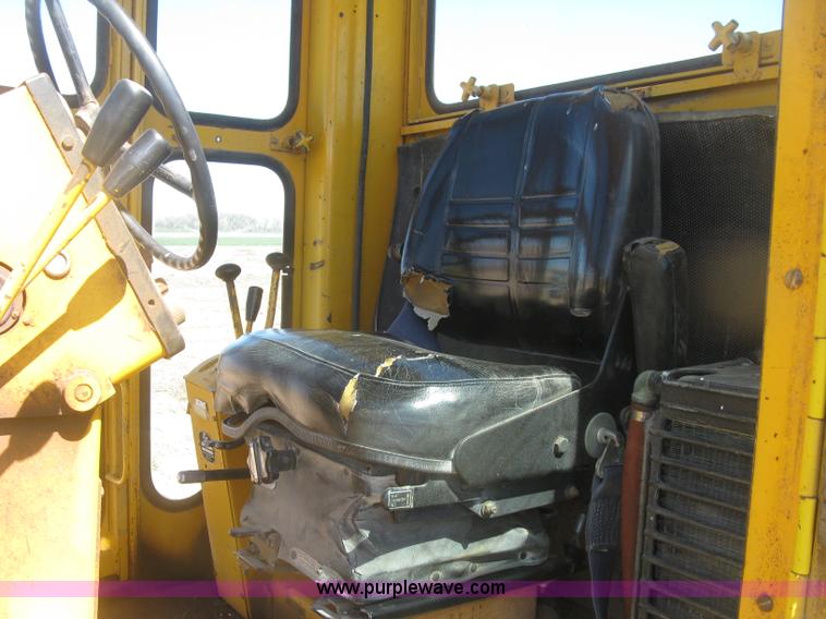 image for item J2840 1978 Galion T500C motor grader