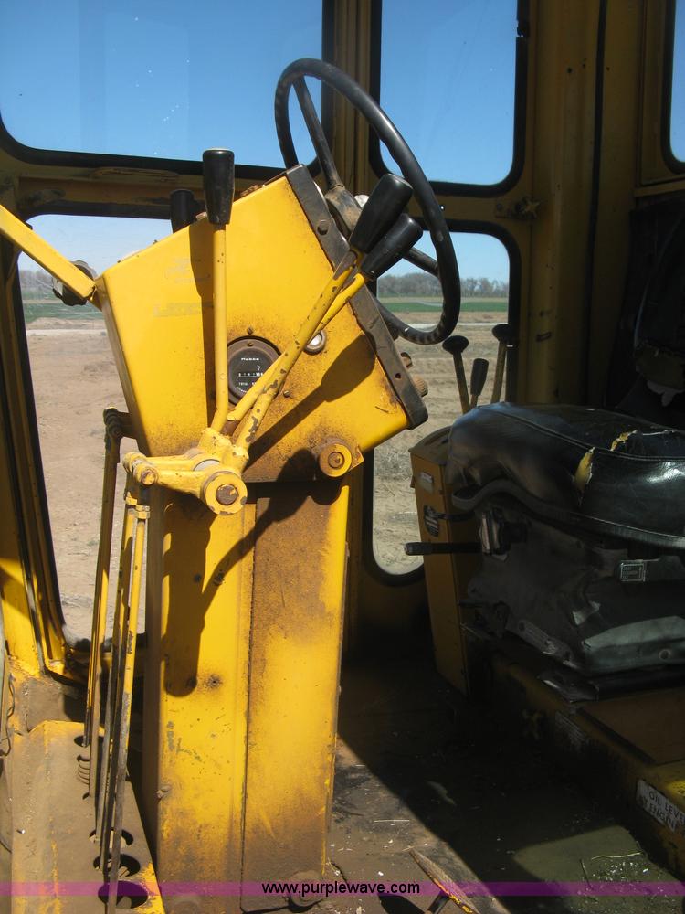 image for item J2840 1978 Galion T500C motor grader