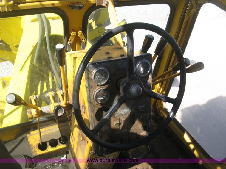 image for item J2840 1978 Galion T500C motor grader