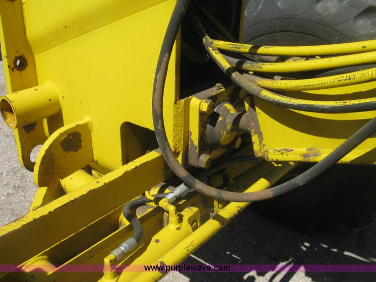 image for item J2840 1978 Galion T500C motor grader