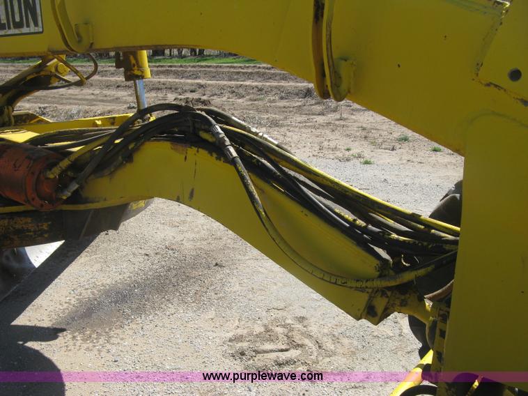 image for item J2840 1978 Galion T500C motor grader