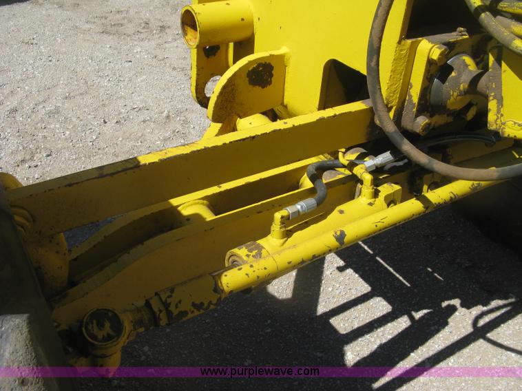 image for item J2840 1978 Galion T500C motor grader