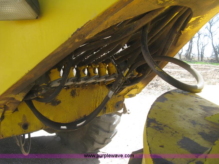 image for item J2840 1978 Galion T500C motor grader