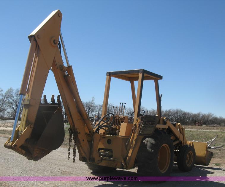 image for item J2841 Case backhoe