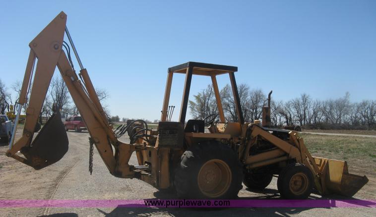 image for item J2841 Case backhoe