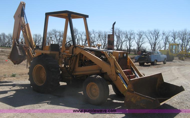 image for item J2841 Case backhoe