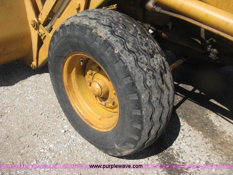 image for item J2841 Case backhoe