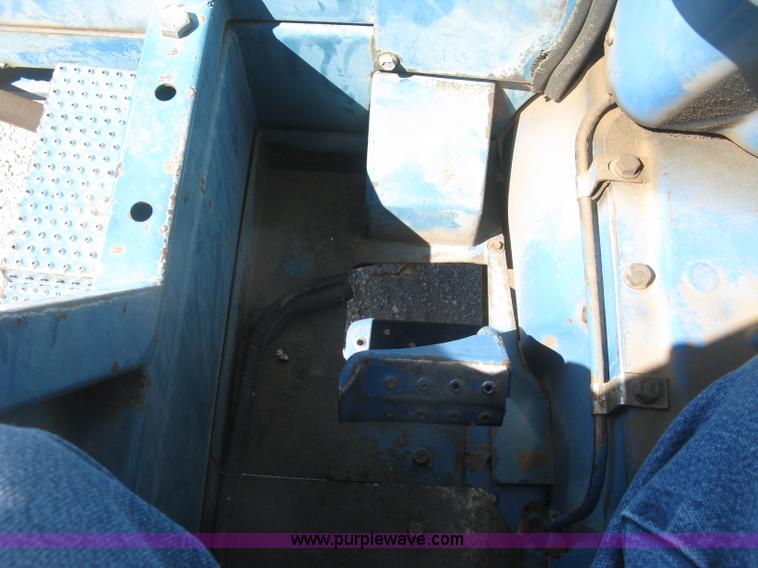 image for item J2845 Ford 5600 tractor