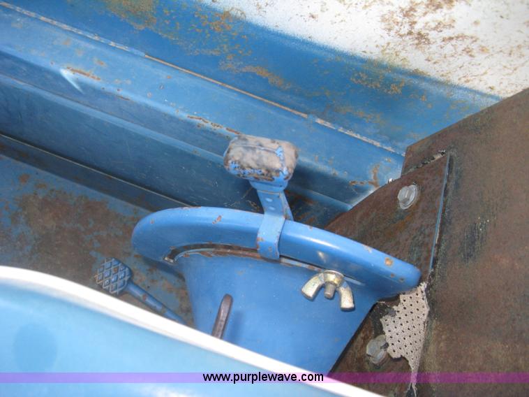 image for item J2845 Ford 5600 tractor