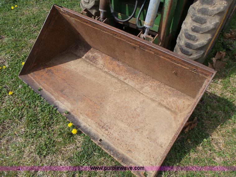 image for item J4174 John Deere 70 skid steer