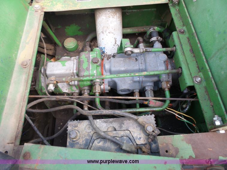 image for item J4174 John Deere 70 skid steer