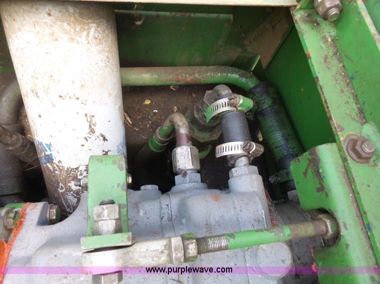 image for item J4174 John Deere 70 skid steer