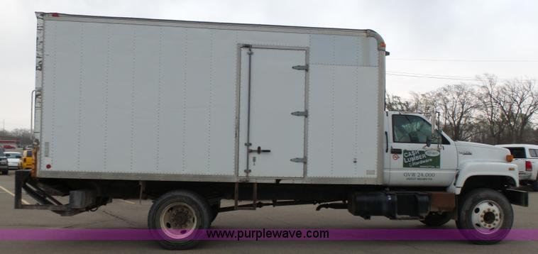 image for item J4221 1995 GMC TopKick box truck