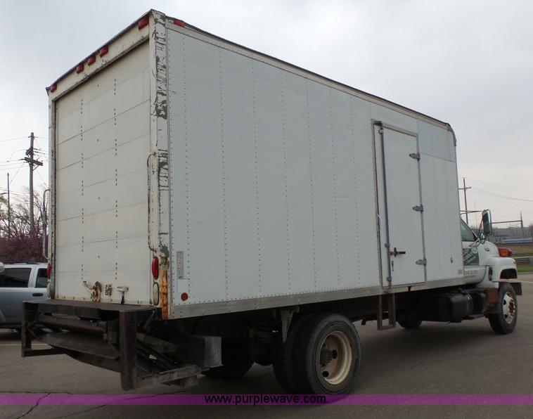 image for item J4221 1995 GMC TopKick box truck