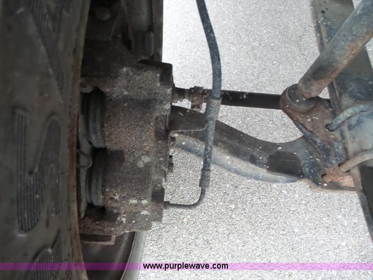 image for item J4221 1995 GMC TopKick box truck