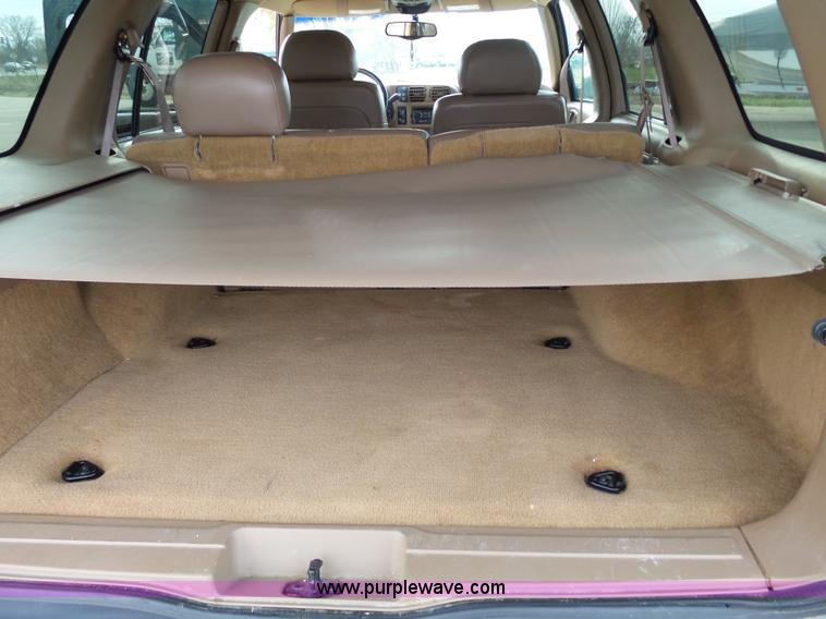 image for item J4223 1998 Chevrolet Blazer LT SUV