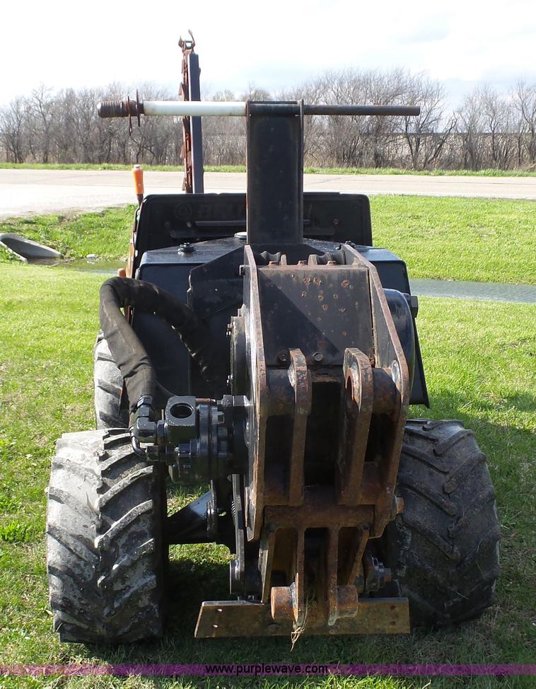 image for item J6256 1999 Ditch Witch 410SX trencher