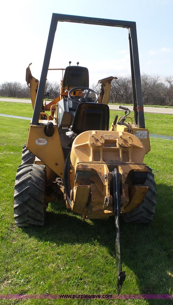 image for item J6258 1996 Case 460 cable plow