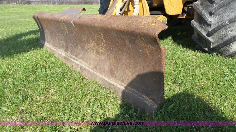 image for item J6258 1996 Case 460 cable plow