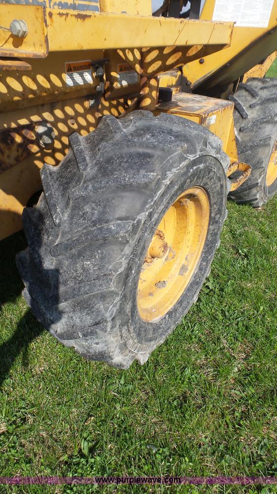 image for item J6258 1996 Case 460 cable plow
