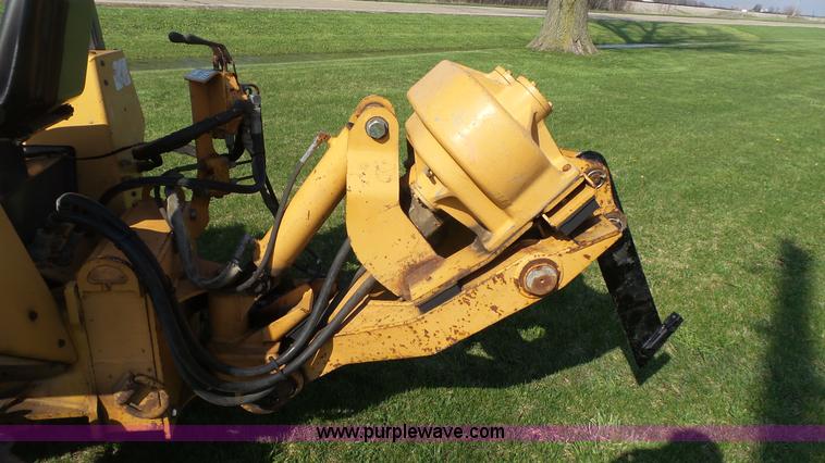 image for item J6258 1996 Case 460 cable plow