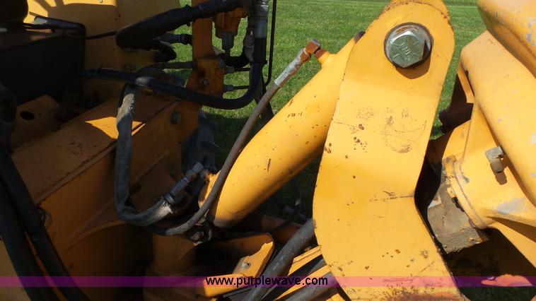 image for item J6258 1996 Case 460 cable plow
