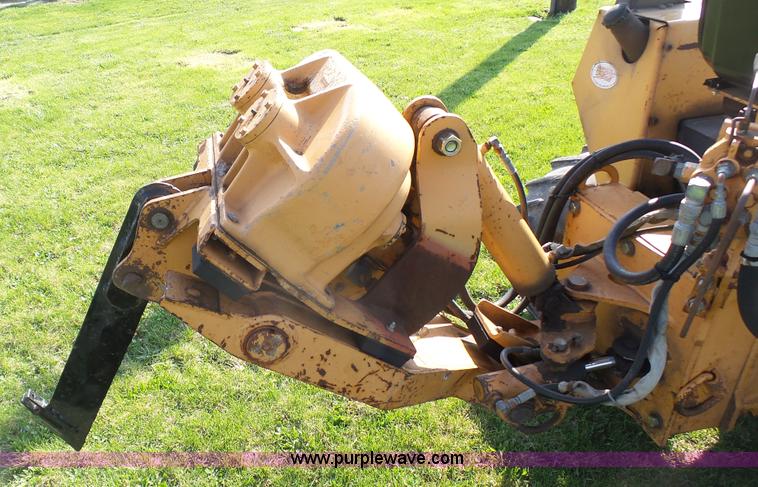 image for item J6258 1996 Case 460 cable plow